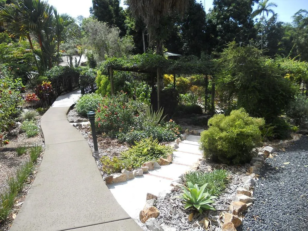 Bed & Breakfast Licuala Lodge Mission Beach